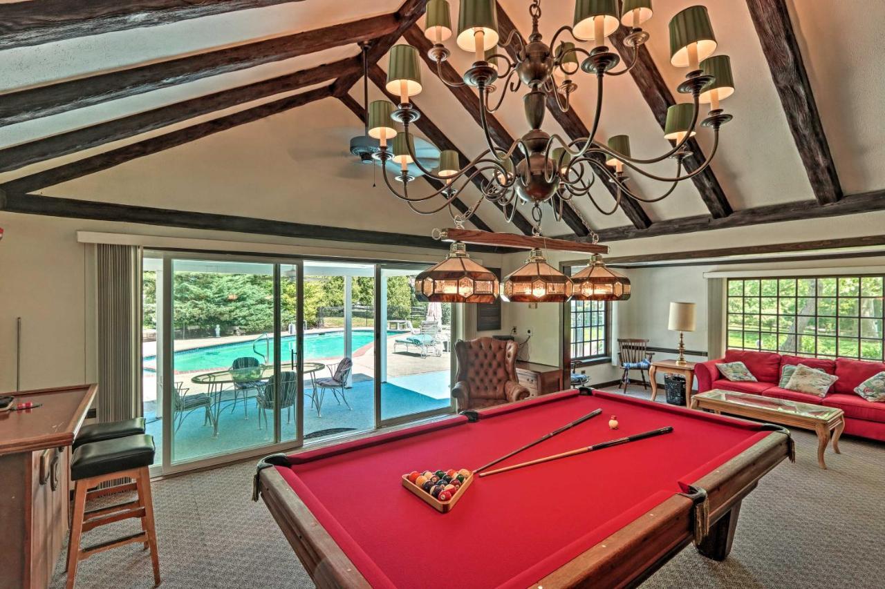 Morgan Hughes Homestead With Game And Pool! Casa de férias