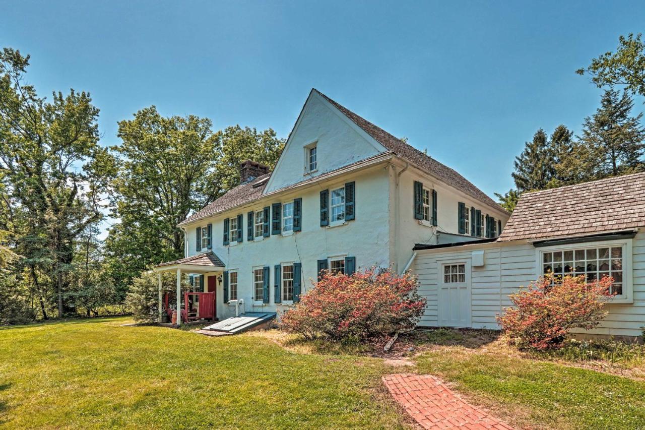 Morgan Hughes Homestead With Game And Pool! Casa de férias Lansdale