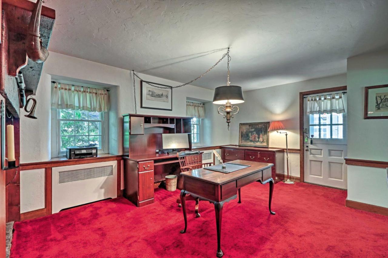 Casa de férias Morgan Hughes Homestead With Game And Pool! Lansdale